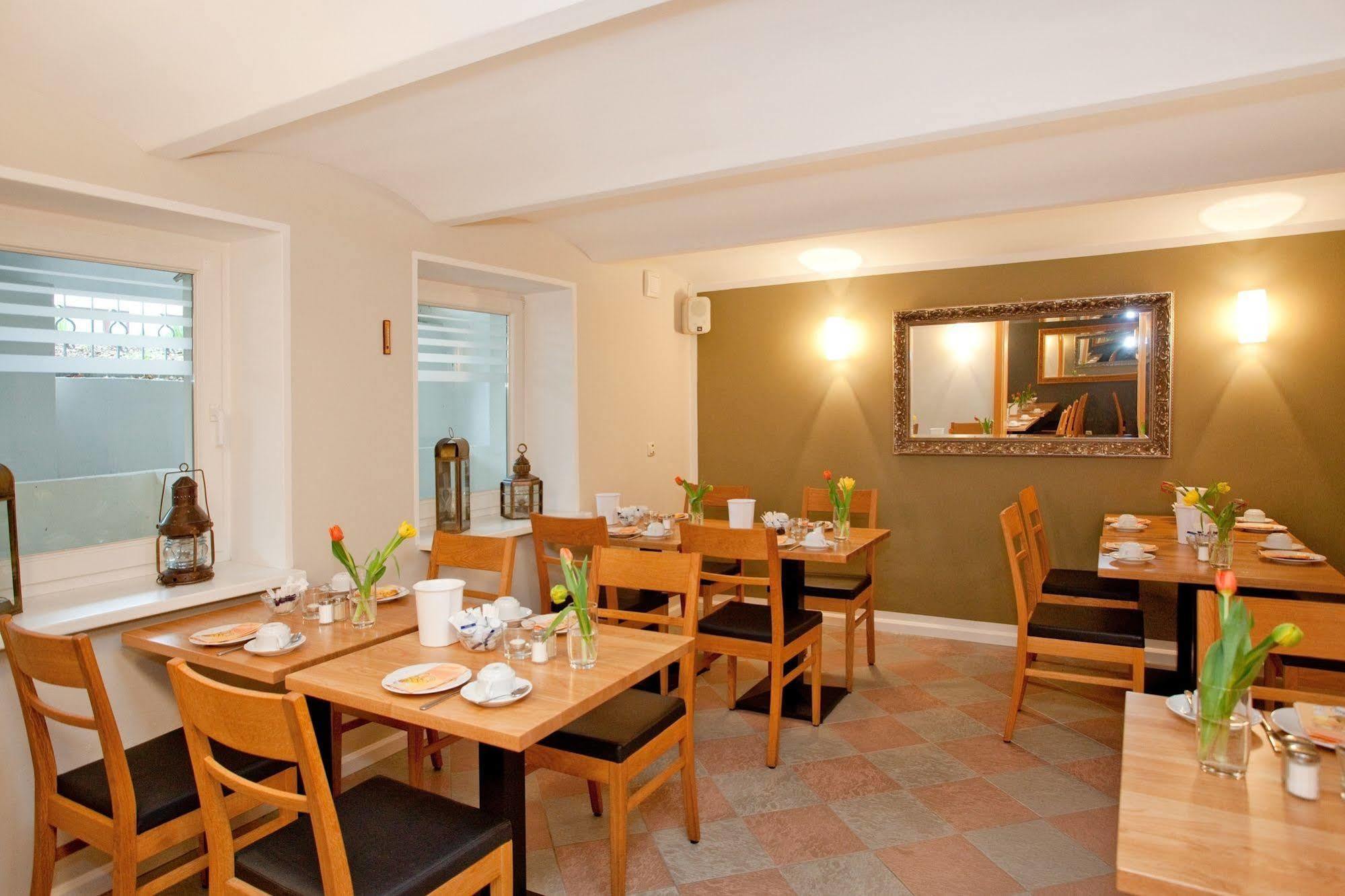 Hotel Garni Getreuer Eckart Binz Exterior photo
